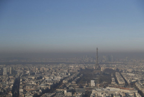 Paris winter pollution worst in 10 years - official